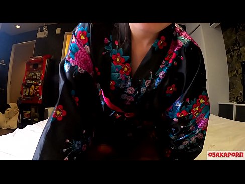 ❤️ Mlado cosplay dekle obožuje seks do orgazma s squirtom v konjušnici in blowjobom. Azijsko dekle z dlakavo pičko in lepimi joški v tradicionalni japonski noši v amaterskem videoposnetku, ki prikazuje masturbacijo z erotičnimi igračami. Sakura 3 OSAKAPORN. Kvalitetni pornič pri nas ❌