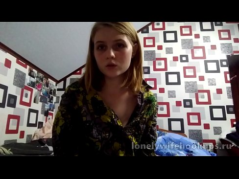 ❤️ Mlada blond študentka iz Rusije ima rada večje kurce. Kvalitetni pornič pri nas ❌