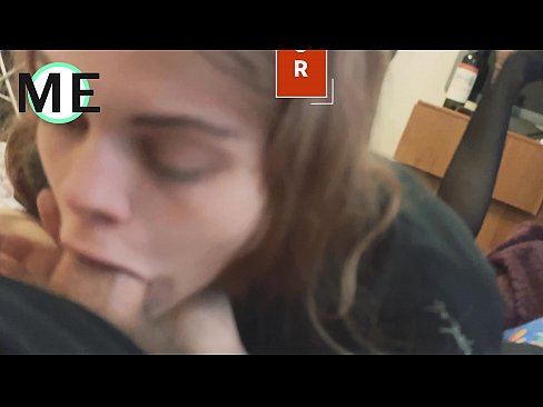 ❤️ Grlo kurac, raztrgane hlačne nogavice in raztrgane pete lepo spoznati Kvalitetni pornič pri nas ❌